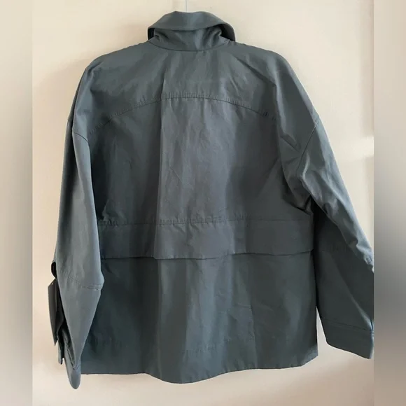 New! Lululemon Green Jacket - Picture 5 of 7